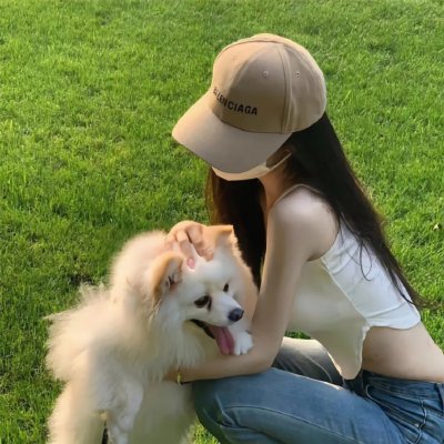 她来自台北